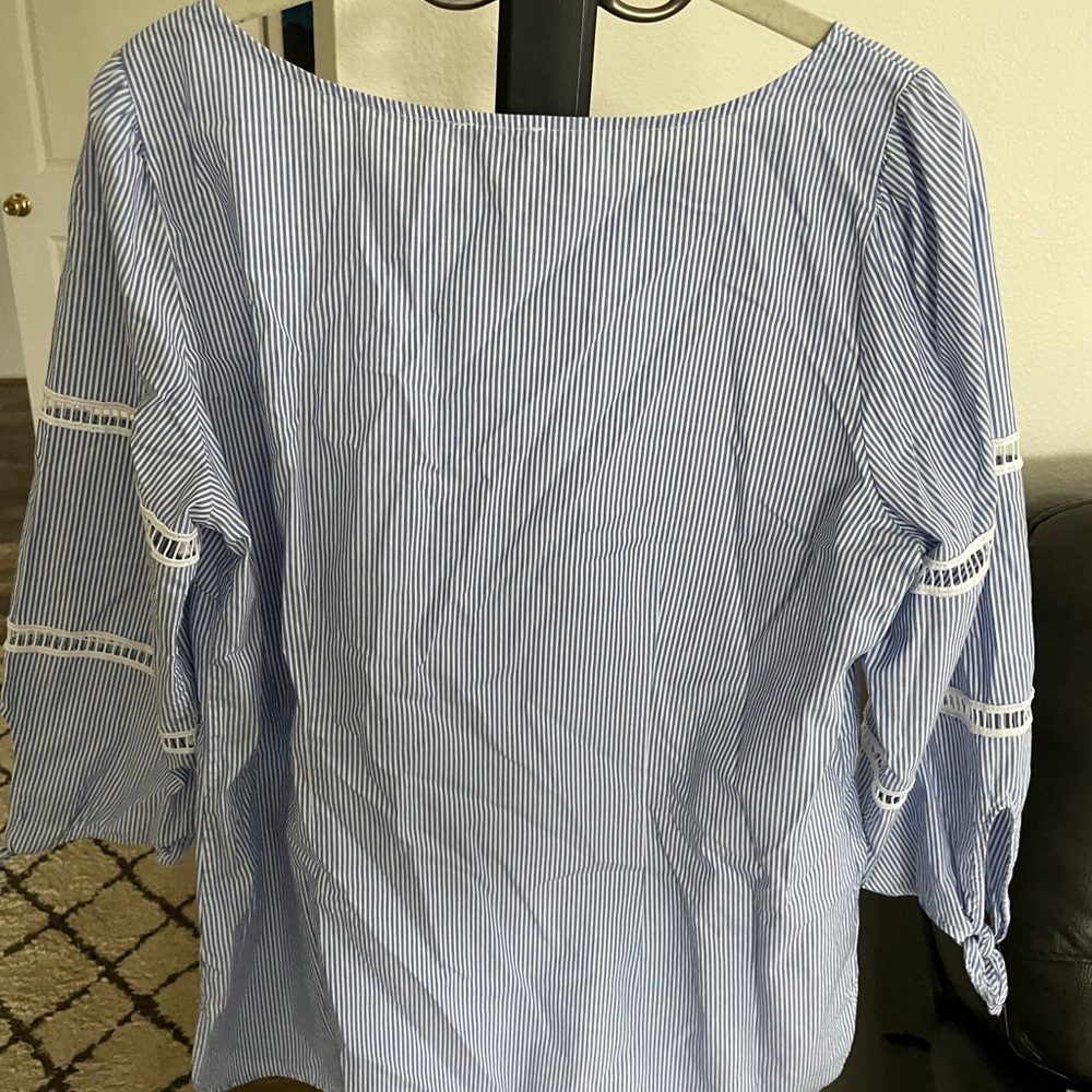 Talbots long sleeve with ties blue and white blouse size large